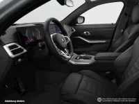 Gebraucht BMW 330 M Sport 258 PS (189 kW) 2026 Grau Limousine