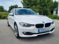 Gebraucht BMW 318 Sport Line 143 PS (105 kW) 2013 Weiß Kombi