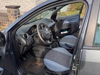 Gebraucht Ford Fiesta 68 PS (50 kW) 2005 Grau Kleinwagen