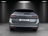 Neu Skoda Superb SportLine 204 PS (150 kW) 2025 Grau Kombi
