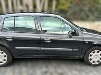 Gebraucht Renault Clio II 75 PS (55 kW) 2004 Schwarz Kleinwagen