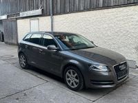 Gebraucht Audi A3 Sportback 102 PS (75 kW) 2010 Grau Kleinwagen