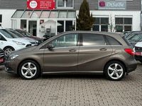 Gebraucht Mercedes B200 136 PS (100 kW) 2014 Grau Van / Kleinbus