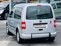Gebraucht VW Caddy 105 PS (77 kW) 2009 Silber Van / Kleinbus