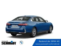 Gebraucht BMW 520 Comfort Edition 197 PS (144 kW) 2025 Phytonicblau