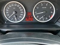 Gebraucht BMW 523 177 PS (130 kW) 2006 Schwarz Kombi