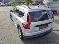 Gebraucht Dacia Jogger Essentiel 110 PS (80 kW) 2023 Silber Van / Kleinbus
