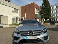 Gebraucht Mercedes E220 AMG line 194 PS (142 kW) 2017 Andere farben Limousine