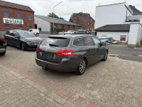 Gebraucht Peugeot 308 SW Allure 131 PS (96 kW) 2021 Gris platinium Kombi