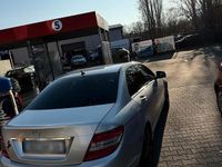 Gebraucht Mercedes C220 170 PS (125 kW) 2007 Grau Limousine