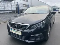 Gebraucht Peugeot 308 SW Allure 120 PS (88 kW) 2018 Schwarz Kombi