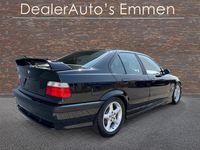 Gebraucht BMW 318 Performance 140 PS (102 kW) 1995 Schwarz Van