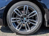 Gebraucht BMW 520 M Sport 208 PS (152 kW) 2024 Schwarz Limousine