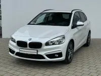 Gebraucht BMW 218 Active Tourer Sport Line 150 PS (110 kW) 2016 Mineralweiss metallic Van / Kleinbus