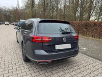 Gebraucht VW Passat Highline 239 PS (175 kW) 2016 Grau Limousine