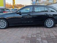Gebraucht Mercedes C220 200 PS (147 kW) 2023 Schwarz Limousine