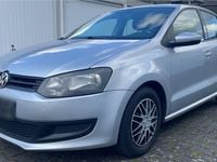 Gebraucht VW Polo Trendline 60 PS (44 kW) 2012 Silber Kleinwagen