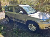 Gebraucht Skoda Yeti Cool Edition 110 PS (80 kW) 2015 Beige SUV