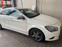 Gebraucht Mercedes CLA200 156 PS (114 kW) 2015 Weiß Coupé