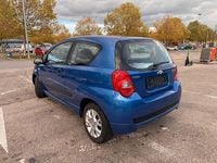 Gebraucht Chevrolet Aveo 84 PS (61 kW) 2010 Blau Kleinwagen