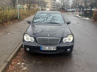 Gebraucht Mercedes C180 Elegance 143 PS (105 kW) 2005 Limousine
