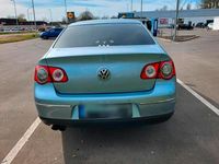 Gebraucht VW Passat 200 PS (147 kW) 2006 Blau Limousine