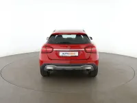 Gebraucht Mercedes GLA180 Urban 122 PS (89 kW) 2017 Rot SUV