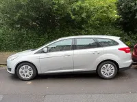 Gebraucht Ford Focus Trend 101 PS (74 kW) 2017 Silber Limousine