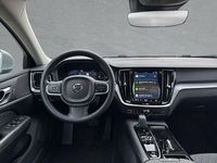Gebraucht Volvo V60 Core 398 PS (292 kW) 2022 Silber Kombi