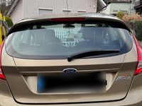 Gebraucht Ford Fiesta 85 PS (62 kW) 2012 Gold Kleinwagen