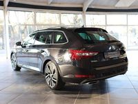Gebraucht Skoda Superb Style 280 PS (205 kW) 2017 Schwarz Kombi