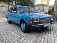 Gebraucht Mercedes 200 109 PS (80 kW) 1981 Blau Limousine