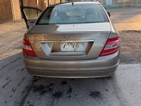 Gebraucht Mercedes C200 Elegance 184 PS (135 kW) 2007 Gelb Limousine