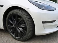 Gebraucht Tesla Model 3 350 kW (476 PS) 2021 Weiß Limousine