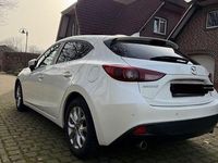 Gebraucht Mazda 3 Sports-Line 150 PS (110 kW) 2015 Weiß Limousine