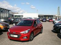 Gebraucht Hyundai i20 Advantage 84 PS (61 kW) 2020 Rot Limousine