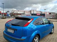 Second-hand Ford Focus 115 CP (84 kW) 2005 Albastru Coupe