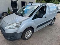 Gebraucht Peugeot Partner 90 PS (66 kW) 2013 Silber Van / Kleinbus