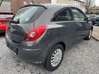 Gebraucht Opel Corsa Selection 69 PS (50 kW) 2014 Grau Limousine
