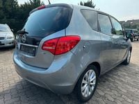 Gebraucht Opel Meriva 101 PS (74 kW) 2012 Grau Van / Kleinbus