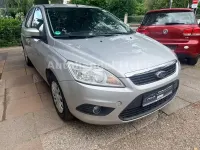 Gebraucht Ford Focus 101 PS (74 kW) 2011 Silber Limousine