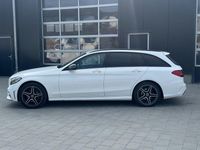 Gebraucht Mercedes C220 AMG line 194 PS (142 kW) 2019 Weiß Limousine