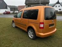 Gebraucht VW Caddy 102 PS (75 kW) 2016 Orange Van / Kleinbus