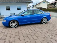 Gebraucht Audi S4 265 PS (194 kW) 1999 Blau Limousine