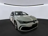 Gebraucht VW Golf VIII R-line 131 PS (96 kW) 2024 Weiß Limousine