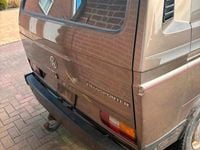 Gebraucht VW T3 65 PS (47 kW) 1988 Braun Van