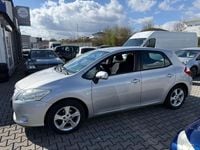 Gebraucht Toyota Auris Edition 132 PS (97 kW) 2011 Silber Kleinwagen