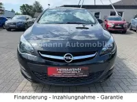 Gebraucht Opel Astra Style 140 PS (102 kW) 2015 Schwarz Limousine