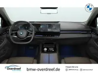 Gebraucht BMW 530e Sport Line 299 PS (219 kW) 2025 Schwarz Kombi