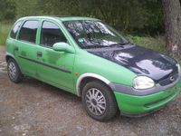 Gebraucht Opel Corsa 60 PS (44 kW) 1997 Grün Kleinwagen